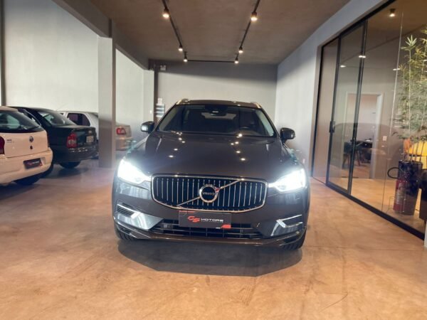 VOLVO XC60 T-8 INSCRIPTION 2.0 HÍBRIDO - Imagem 4