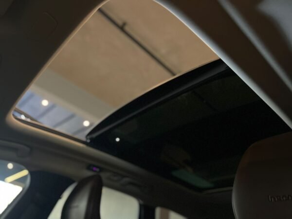 VOLVO XC60 T-8 INSCRIPTION 2.0 HÍBRIDO - Imagem 2