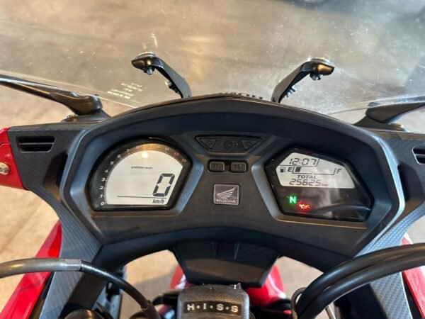 HONDA CBR 650 F - 2015 - Imagem 6