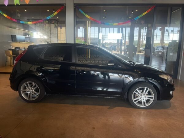 HYUNDAI i30 2.0 AUTOMÁTICO 2012 - Imagem 5
