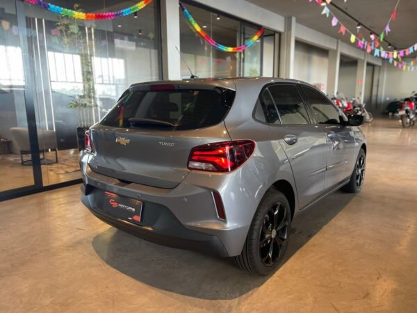 ÔNIX HATCH LT 1.0 TURBO AUT 2022 - Imagem 3