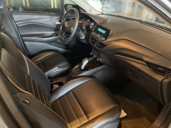 ÔNIX HATCH LT 1.0 TURBO AUT 2022 - Imagem 6