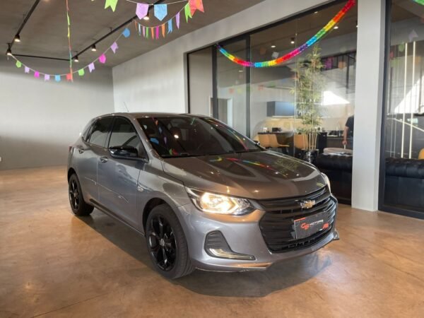 ÔNIX HATCH LT 1.0 TURBO AUT 2022