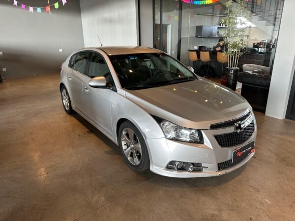 CHEVROLET CRUZE HATCH SPORT LT 1.8 FLEX AUTOMÁTICO 2014