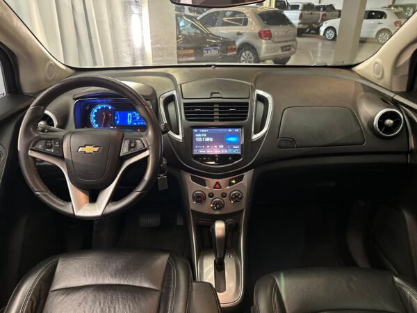 CHEVROLET TRACKER LTZ 1.8 FLEX AUTOMÁTICO 2015 - Imagem 4