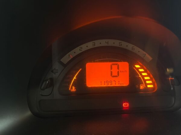 CITROËN C3 EXCLUSIVE 1.4 MANUAL 2012 - Imagem 7