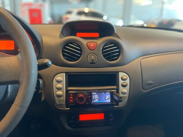 CITROËN C3 EXCLUSIVE 1.4 MANUAL 2012 - Imagem 2