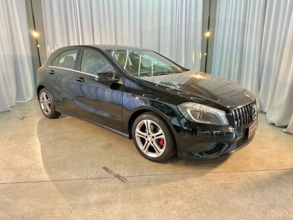 MERCEDES CLASSE A 200 STYLE 1.6 TURBO AUT 2014