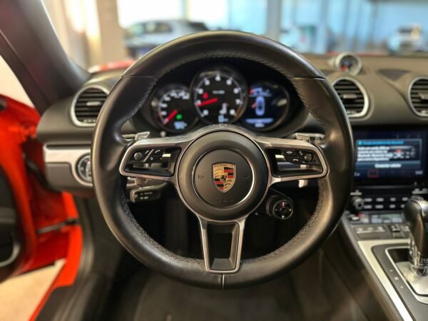 PORSCHE 718 BOXSTER 2.0 TURBO 2021 - Imagem 11