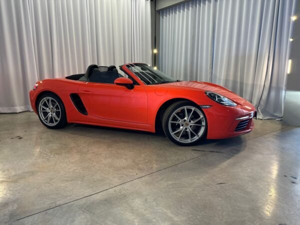 PORSCHE 718 BOXSTER 2.0 TURBO 2021 - Imagem 9