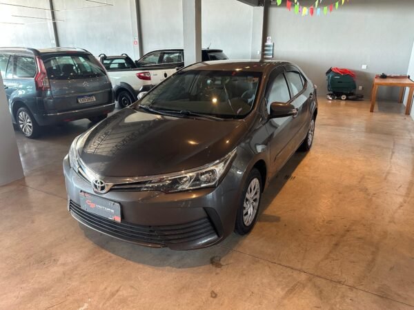 TOYOTA COROLLA GLi 1.8 FLEX CVT AUTOMÁTICO 2018 - Imagem 7