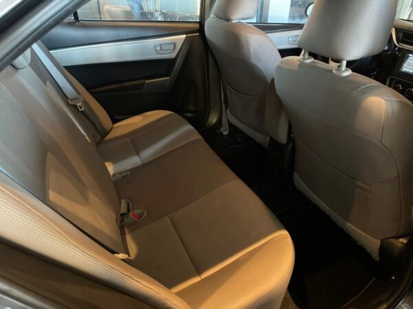 TOYOTA COROLLA GLi 1.8 FLEX CVT AUTOMÁTICO 2018 - Imagem 2
