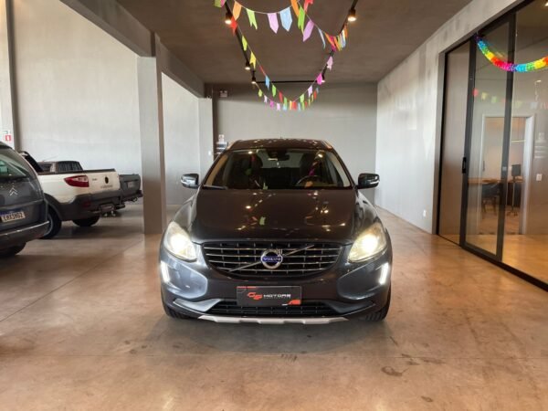 VOLVO XC60 T5 KINETIC 2.0 TURBO 2016 - Imagem 3