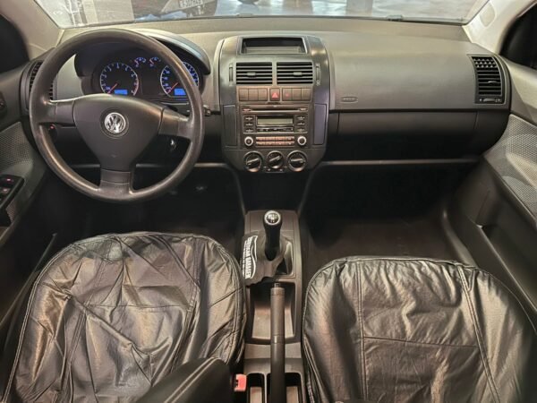 VOLKSWAGEN POLO SEDAN 1.6 MI 2011 - Imagem 3