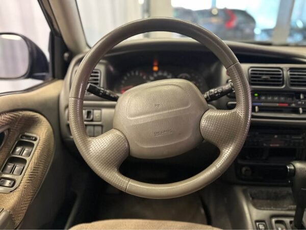 SUZUKI VITARA 2.0 4X4 AUTOMÁTICO 1999 - Imagem 6