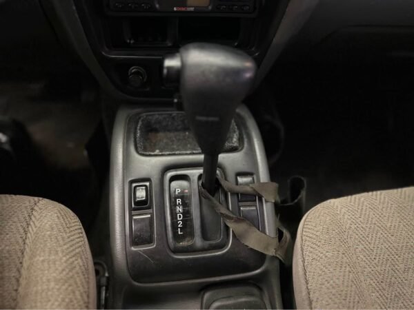 SUZUKI VITARA 2.0 4X4 AUTOMÁTICO 1999 - Imagem 4
