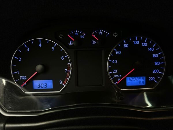 VOLKSWAGEN POLO SEDAN 1.6 MI 2011 - Imagem 7