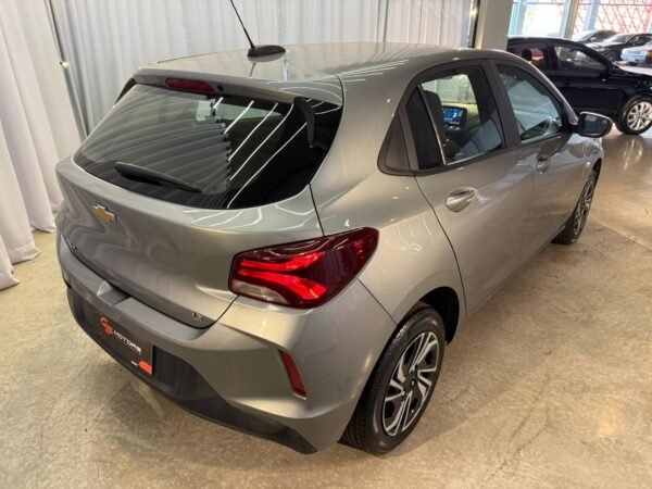 CHEVROLET ONIX HATCH 1.0 LT2 2025 - Imagem 9