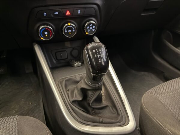 CHEVROLET ONIX HATCH 1.0 LT2 2025 - Imagem 6