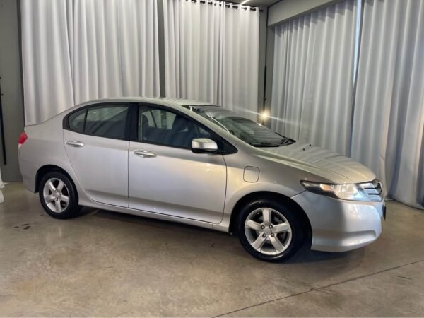 HONDA CITY 1.5 AUTOMÁTICO 2011 - Imagem 8