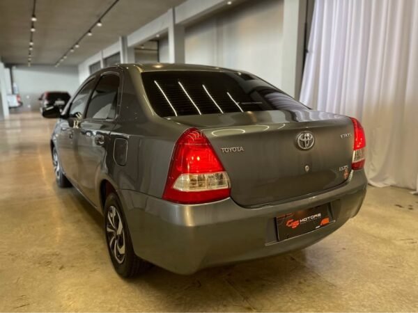 TOYOTA ETIOS 1.5 XS MANUAL – 2013 - Imagem 4