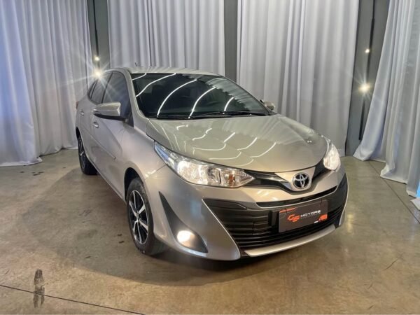 TOYOTA YARIS 2020 AUTOMÁTICO – 1.5 FLEX