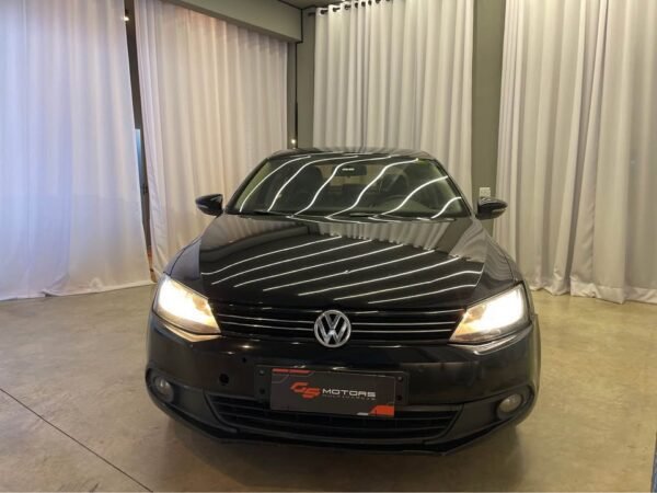 VOLKSWAGEN JETTA 2.0 AUTOMÁTICO – 2014 - Imagem 10