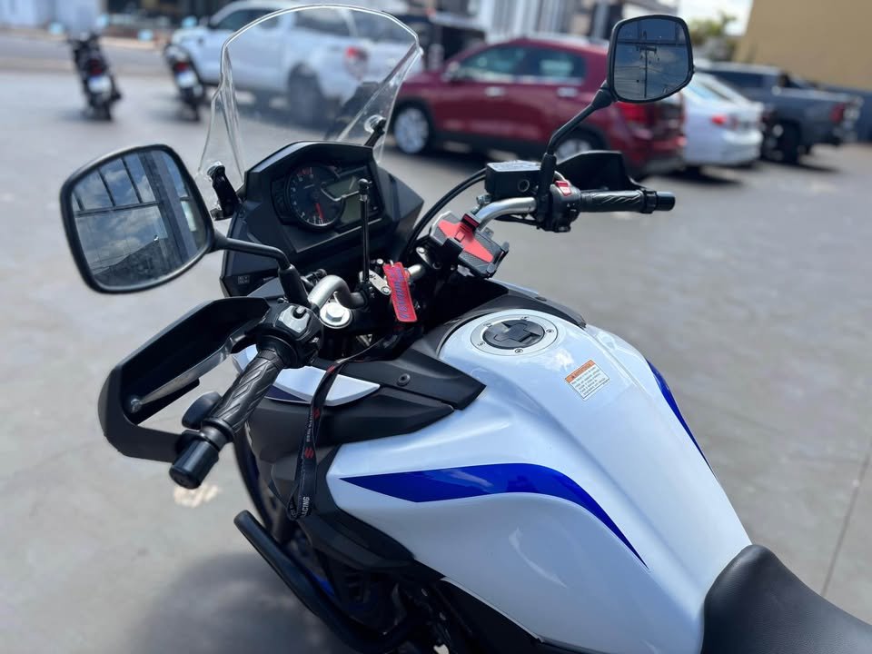 SUZUKI V-STROM 650 2021 4 SUZUKI V-STROM 650 2021 - Imagem 4