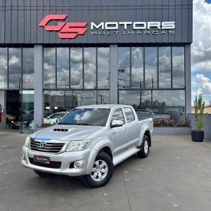 TOYOTA HILUX SRV 2013 5