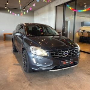 VOLVO XC60 T5 KINETIC 2.0 TURBO 2016